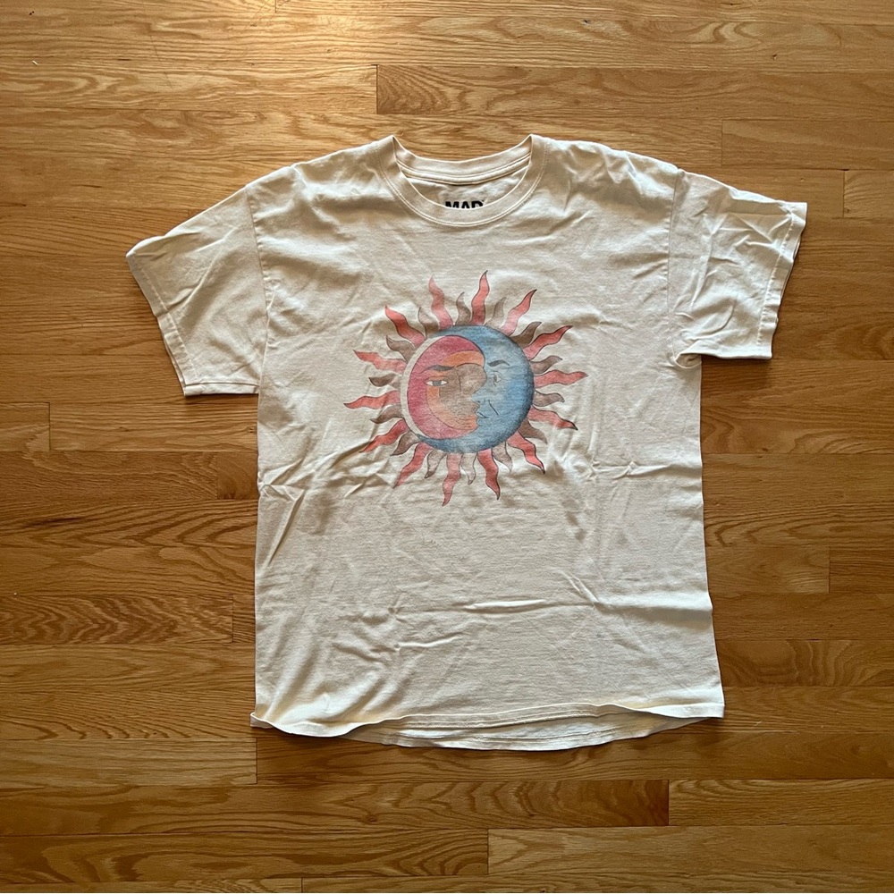 Urban Outfitters Light Yellow Graphic T-Shirt with Sun and Moon Design